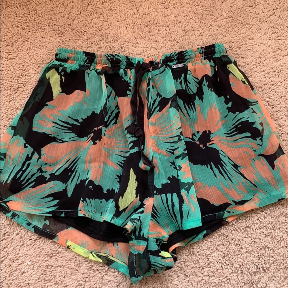 Hawaiian Shorts!!